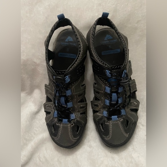 Ozark TRAIL MEN SANDALS IN SIZE 8 hiking trails outdoors memory foam - Picture 1 of 10